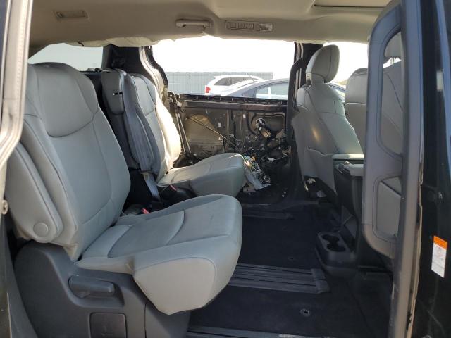 2025 TOYOTA SIENNA LE/ - 5TDGRKEC7SS246272