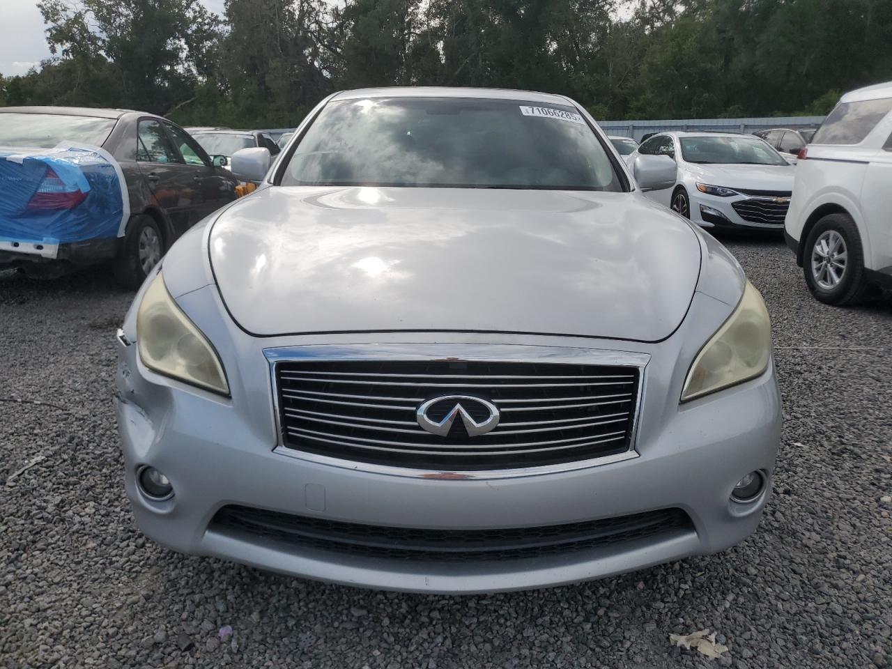 INFINITI M37