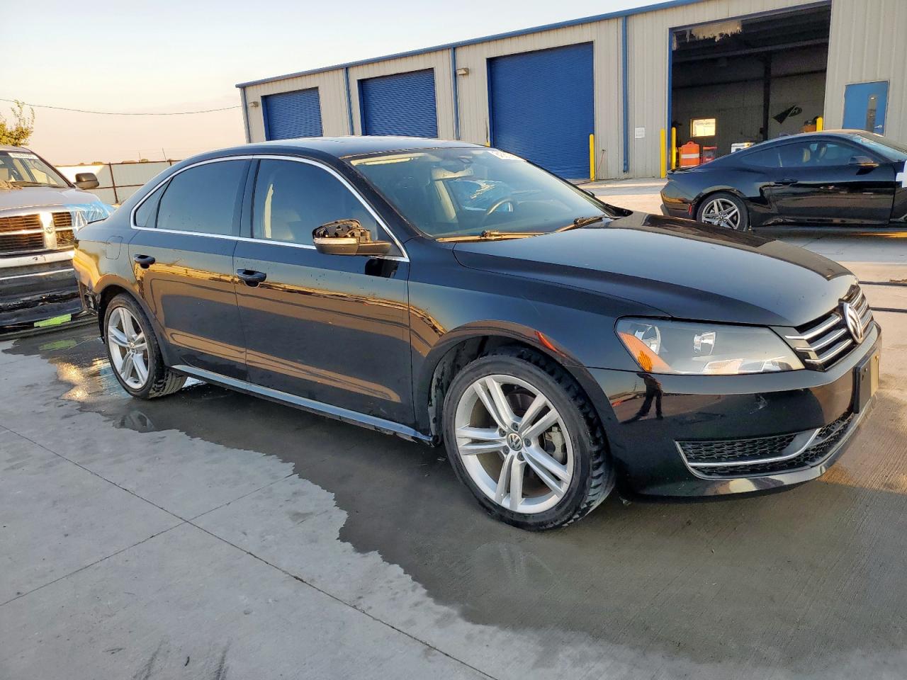 VOLKSWAGEN PASSAT SE