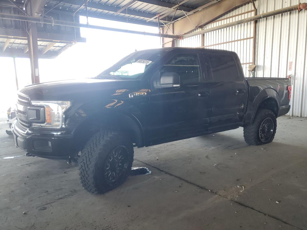 FORD F-150 SUPERCREW