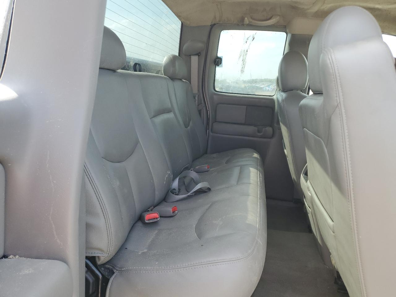 Lot #3271117655 2004 GMC NEW SIERRA