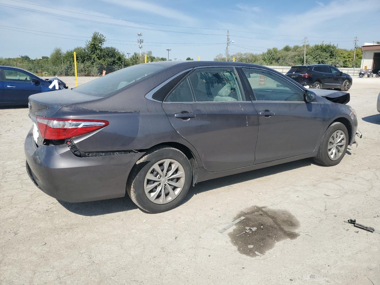 TOYOTA CAMRY LE