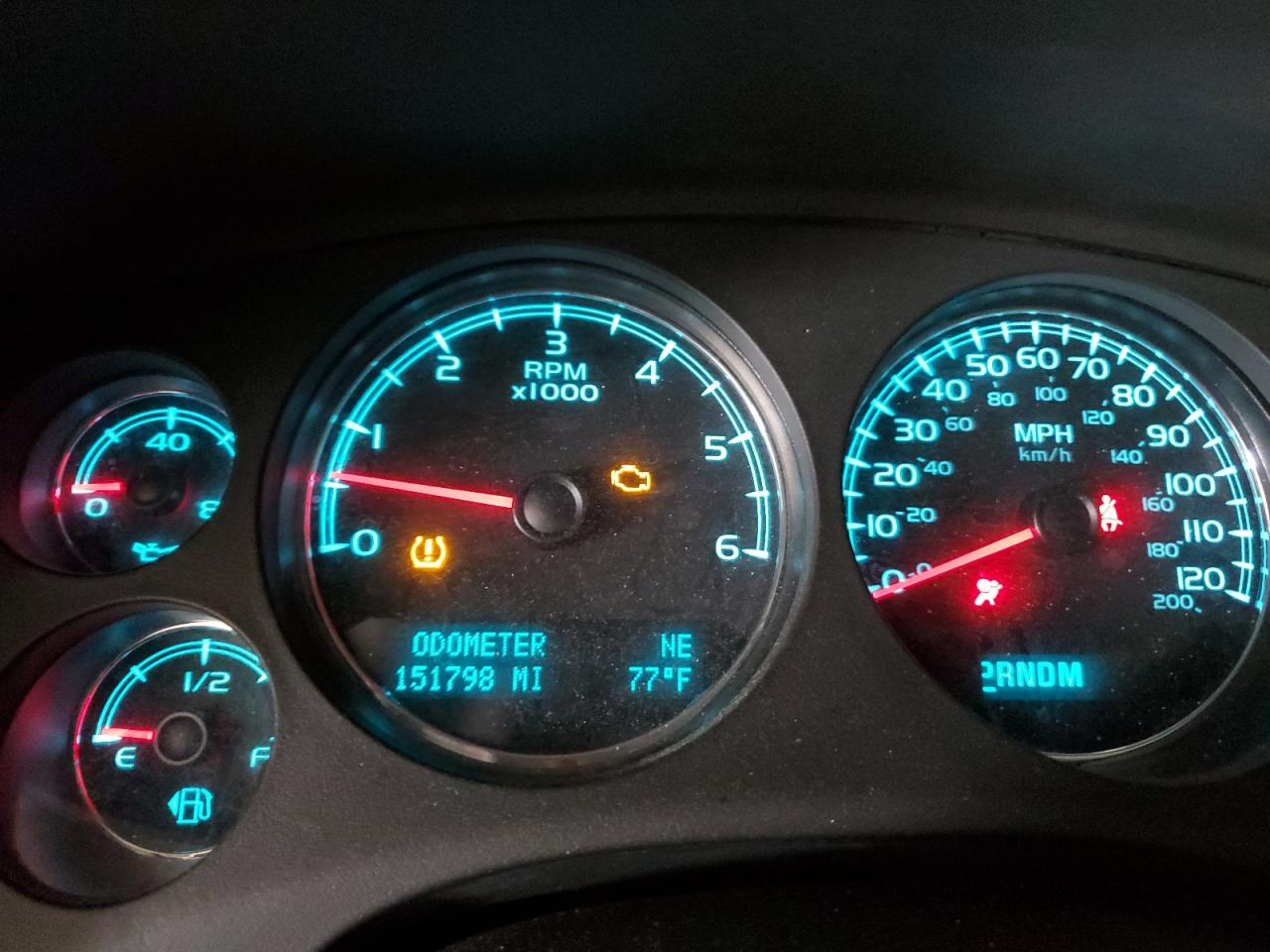 CHEVROLET TAHOE K1500 LT