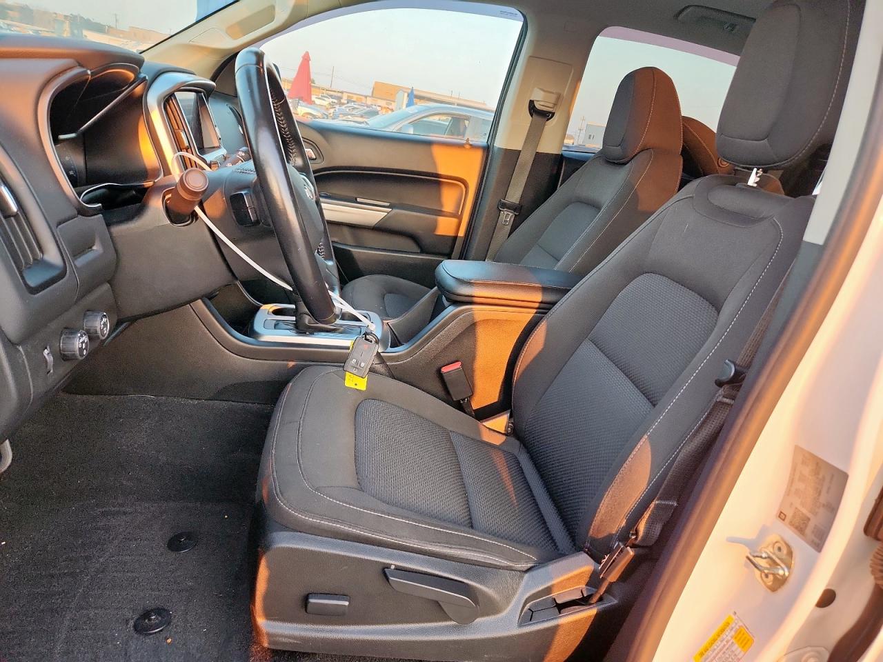 CHEVROLET COLORADO LT