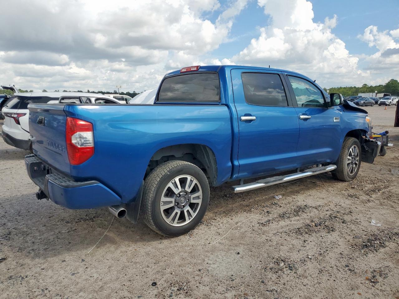 TOYOTA TUNDRA CREWMAX 1794