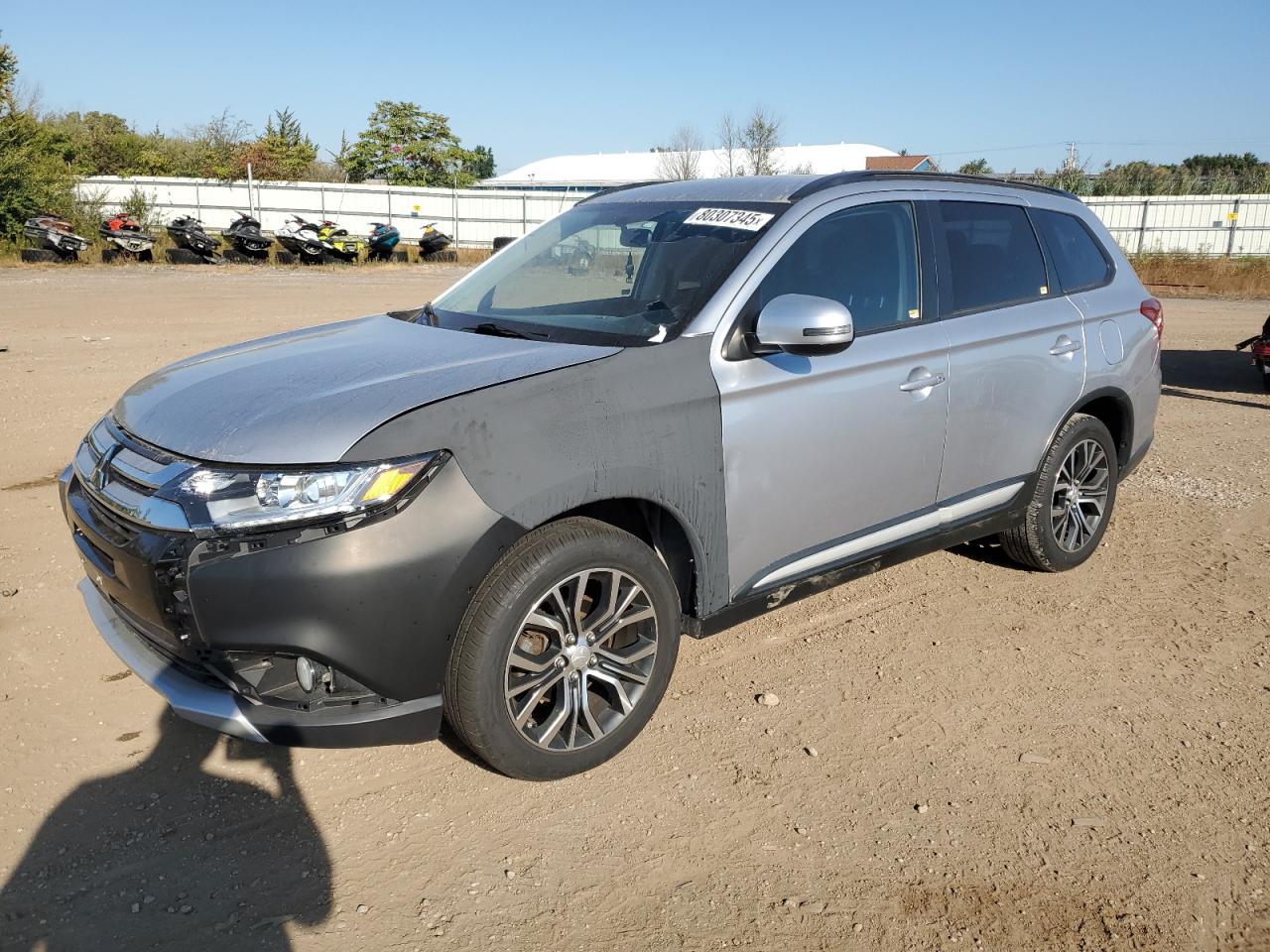 MITSUBISHI OUTLANDER SE