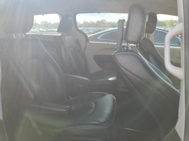 2018 CHRYSLER PACIFICA H 2C4RC1N76JR212841