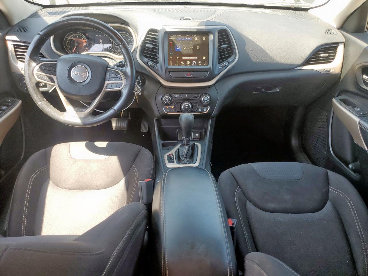 JEEP GRAND CHEROKEE LATITUDE