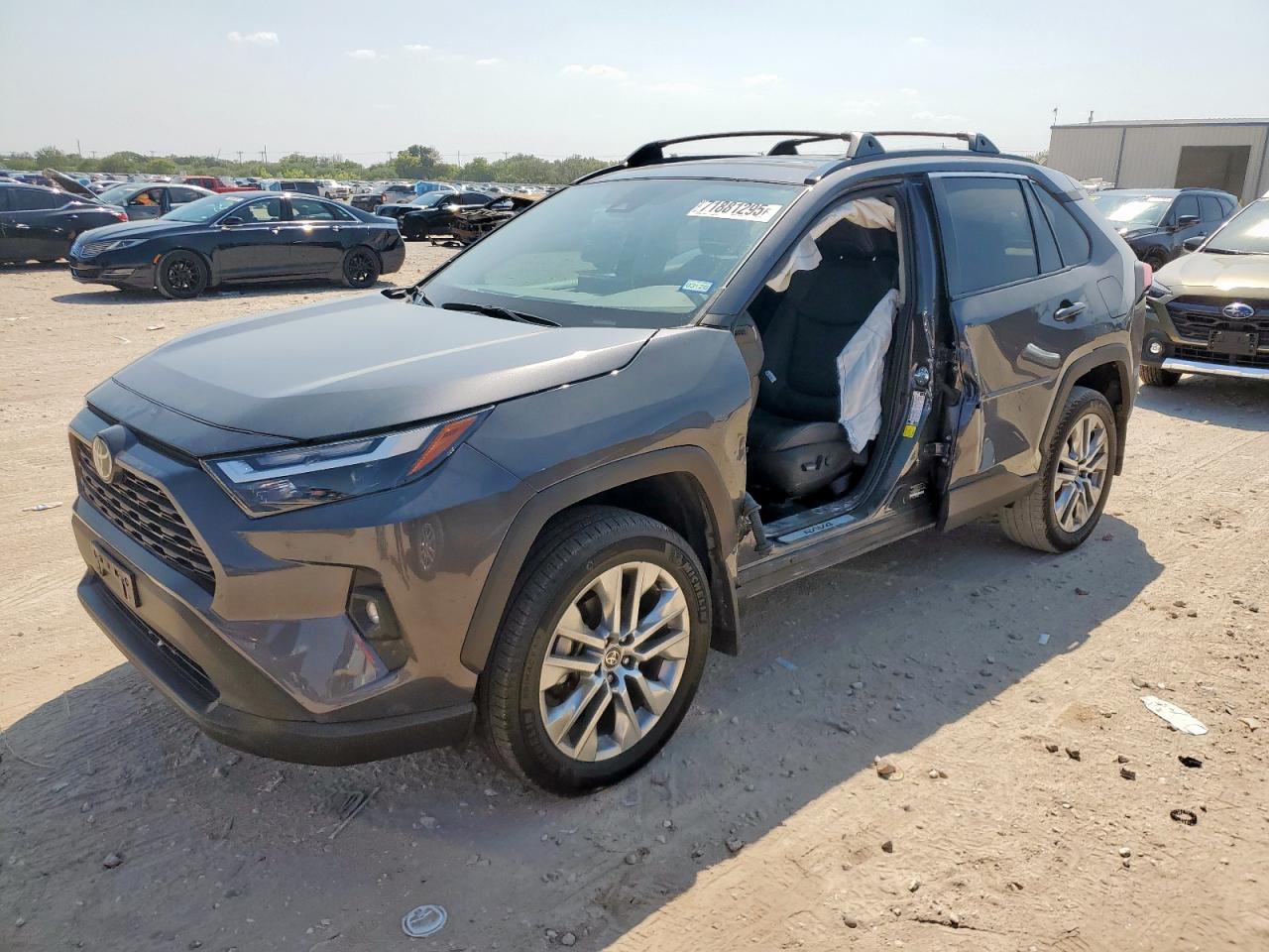  Salvage Toyota RAV4