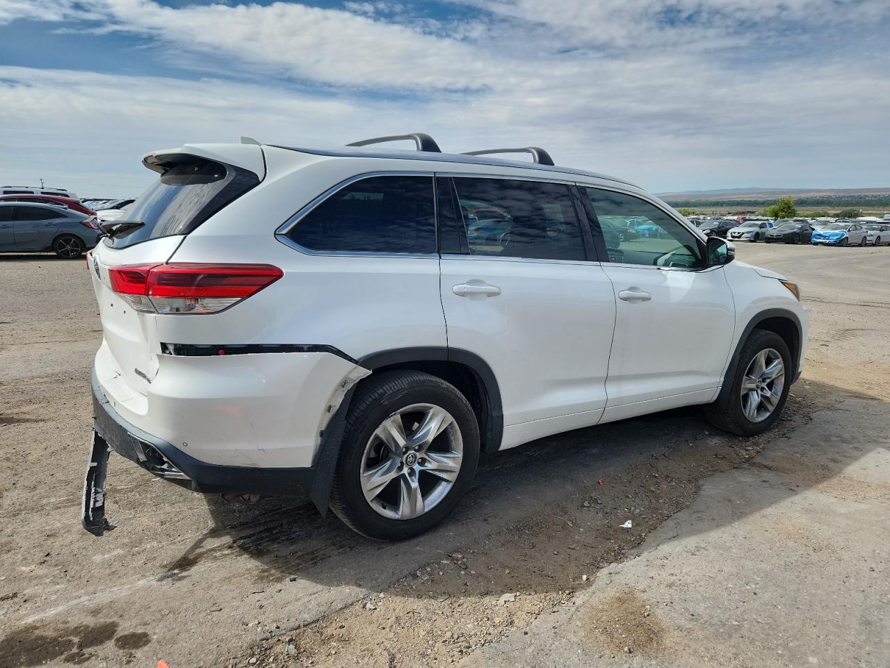 TOYOTA HIGHLANDER LIMITED