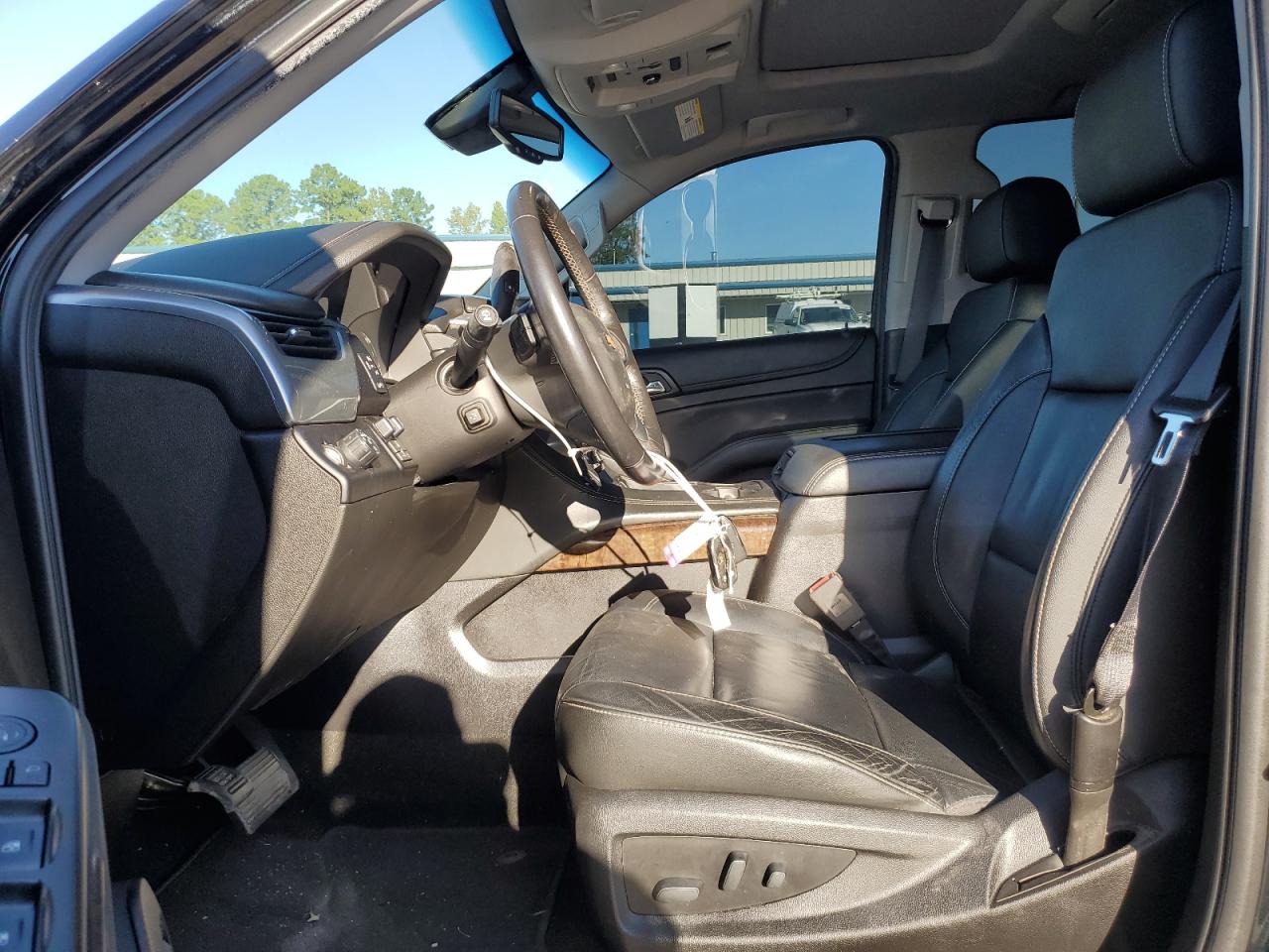 CHEVROLET TAHOE C1500 LT