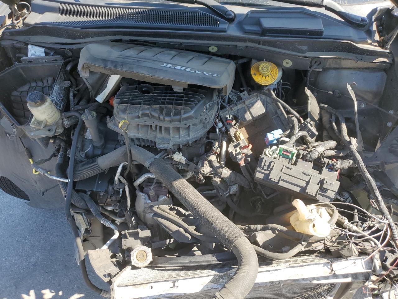 CHRYSLER TOWN & COUNTRY TOURING