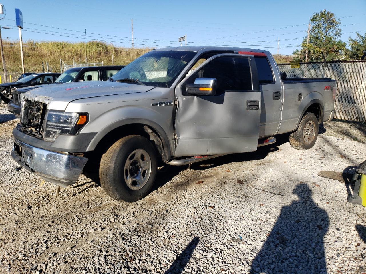 FORD F-150 SUPERCREW