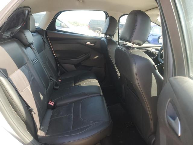 2015 FORD FOCUS SE - 1FADP3K25FL234211