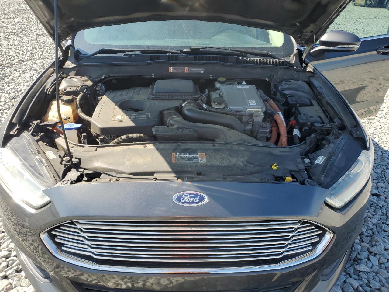 FORD FUSION SE HYBRID