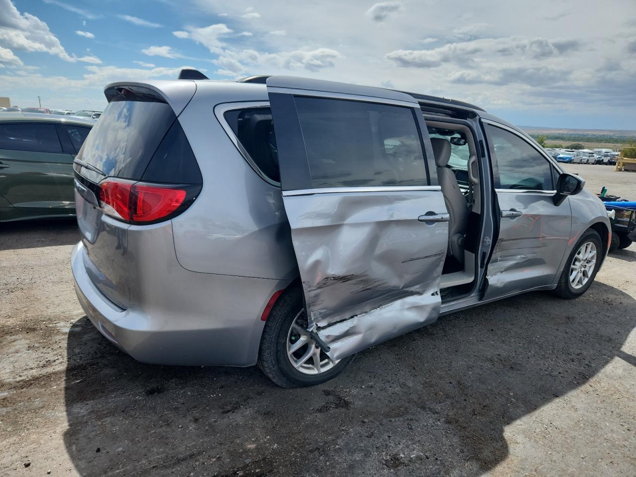 CHRYSLER VOYAGER LXI
