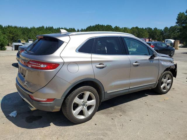 2018 LINCOLN MKC PREMIE 5LMCJ1D97JUL18757
