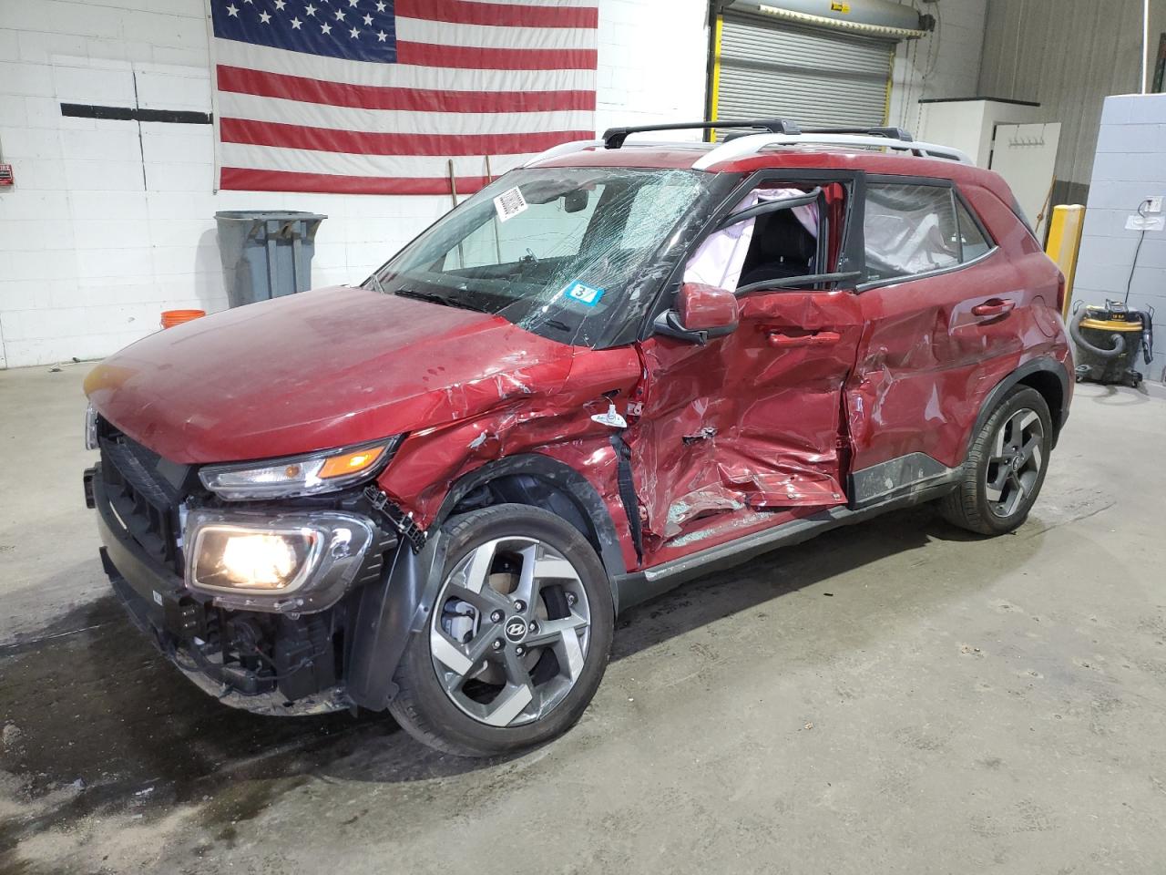 Lot #3266021518 2025 HYUNDAI VENUE SEL