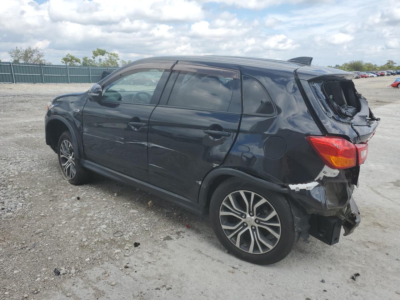 Lot #3315647771 2017 MITSUBISHI OUTLANDER