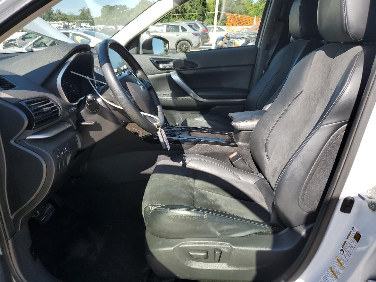 MITSUBISHI ECLIPSE SE