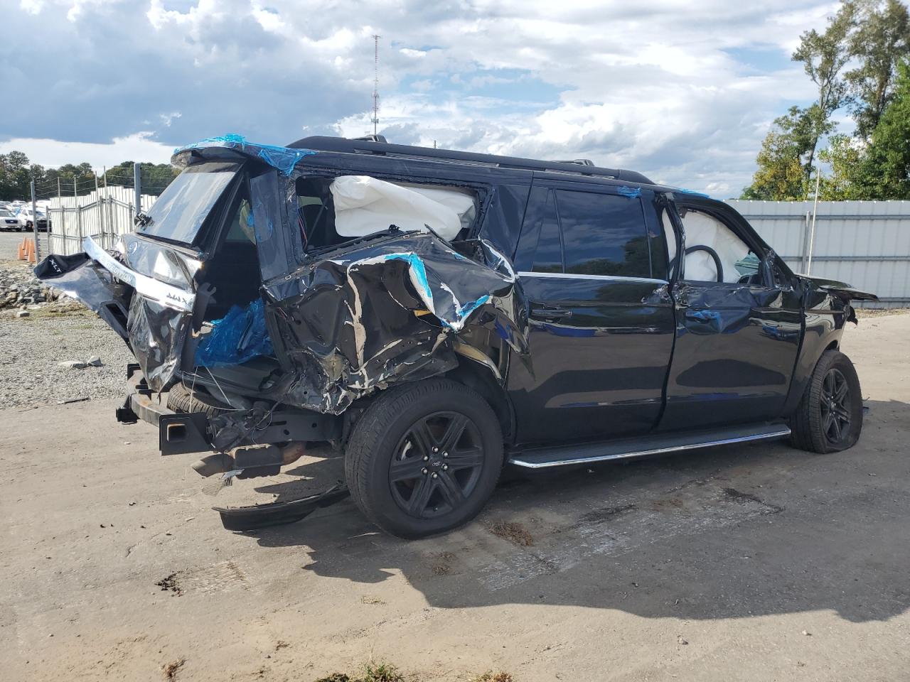 FORD EXPEDITION MAX XLT