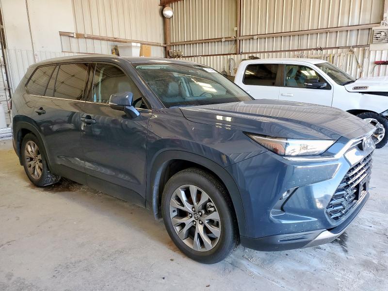 2024 TOYOTA GRAND HIGH 5TDAAAA5XRS007355