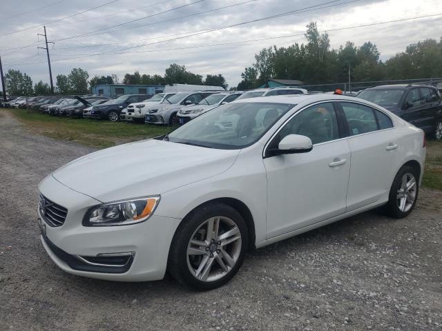 2015 VOLVO S60 PREMIE YV1612TB4F1305157
