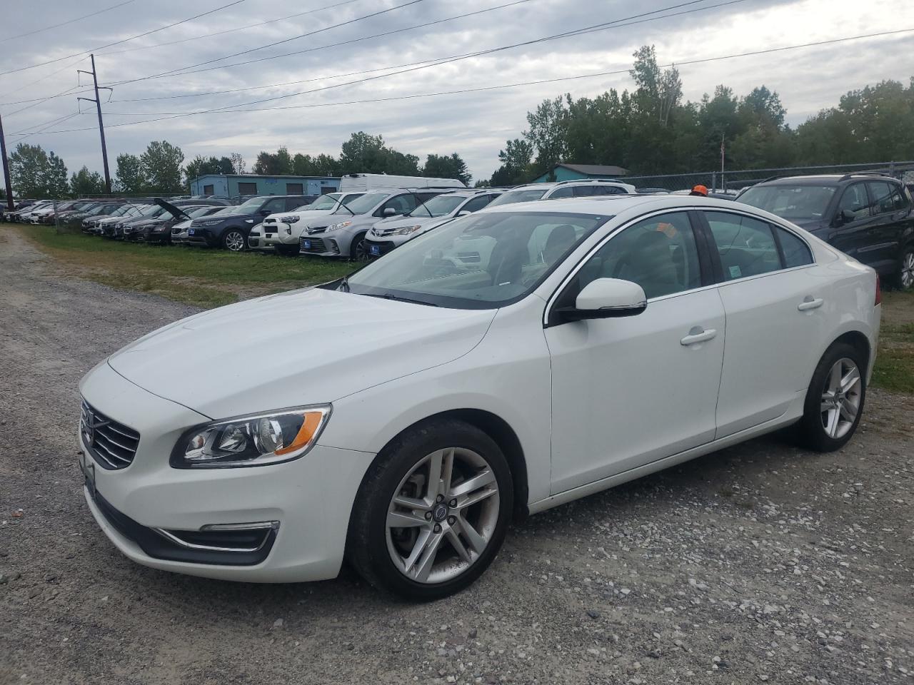 Lot #3240105526 2015 VOLVO S60 PREMIE
