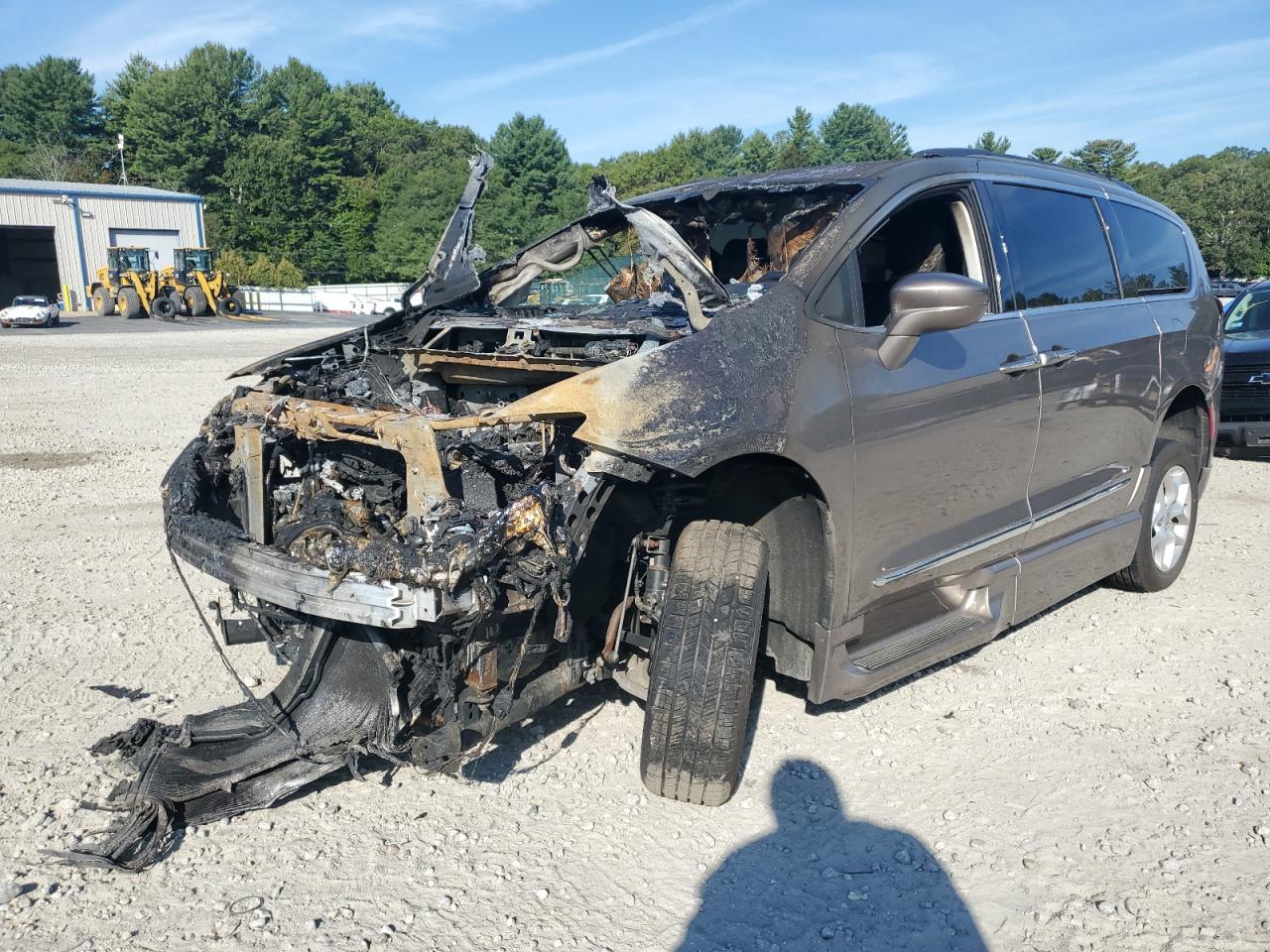 CHRYSLER PACIFICA TOURING L