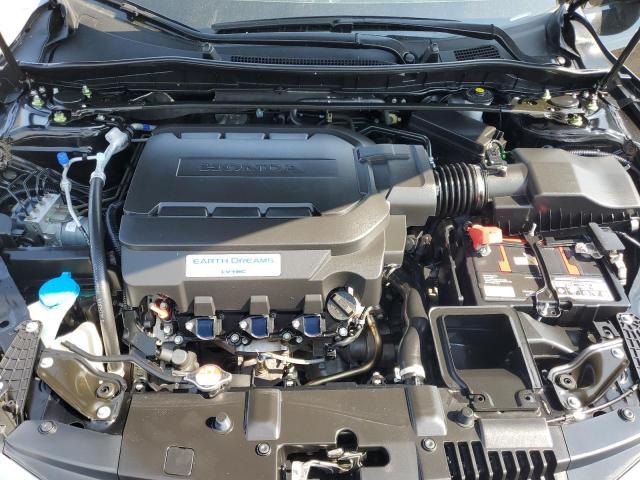 2017 HONDA ACCORD TOU 1HGCR3F94HA032841