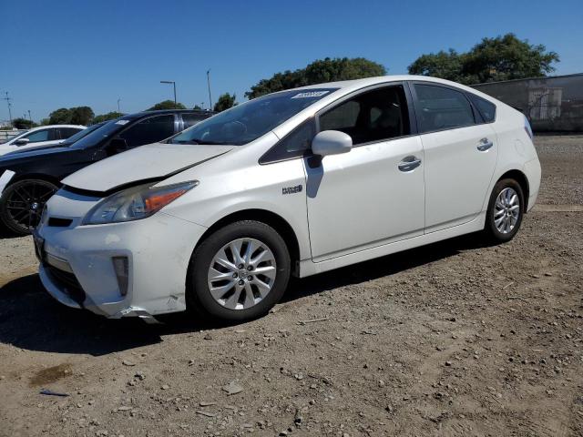 Global Auto Auctions: 2015 TOYOTA PRIUS PLUG