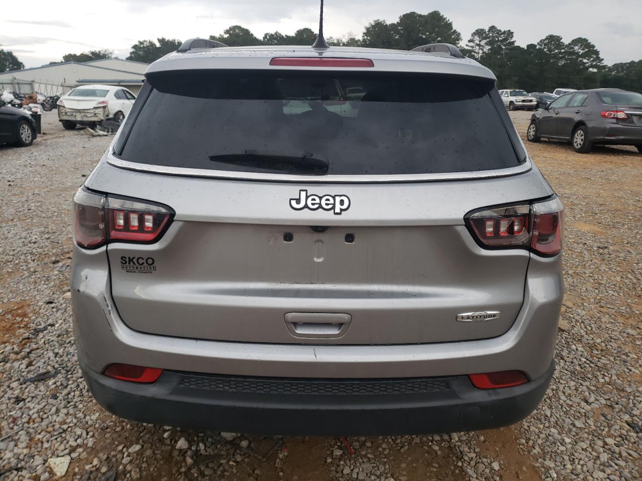 JEEP COMPASS LATITUDE