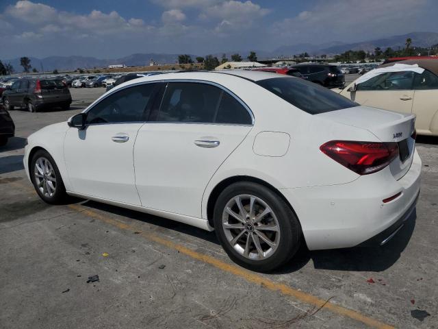 2019 MERCEDES-BENZ A 220 WDD3G4EB8KW022439