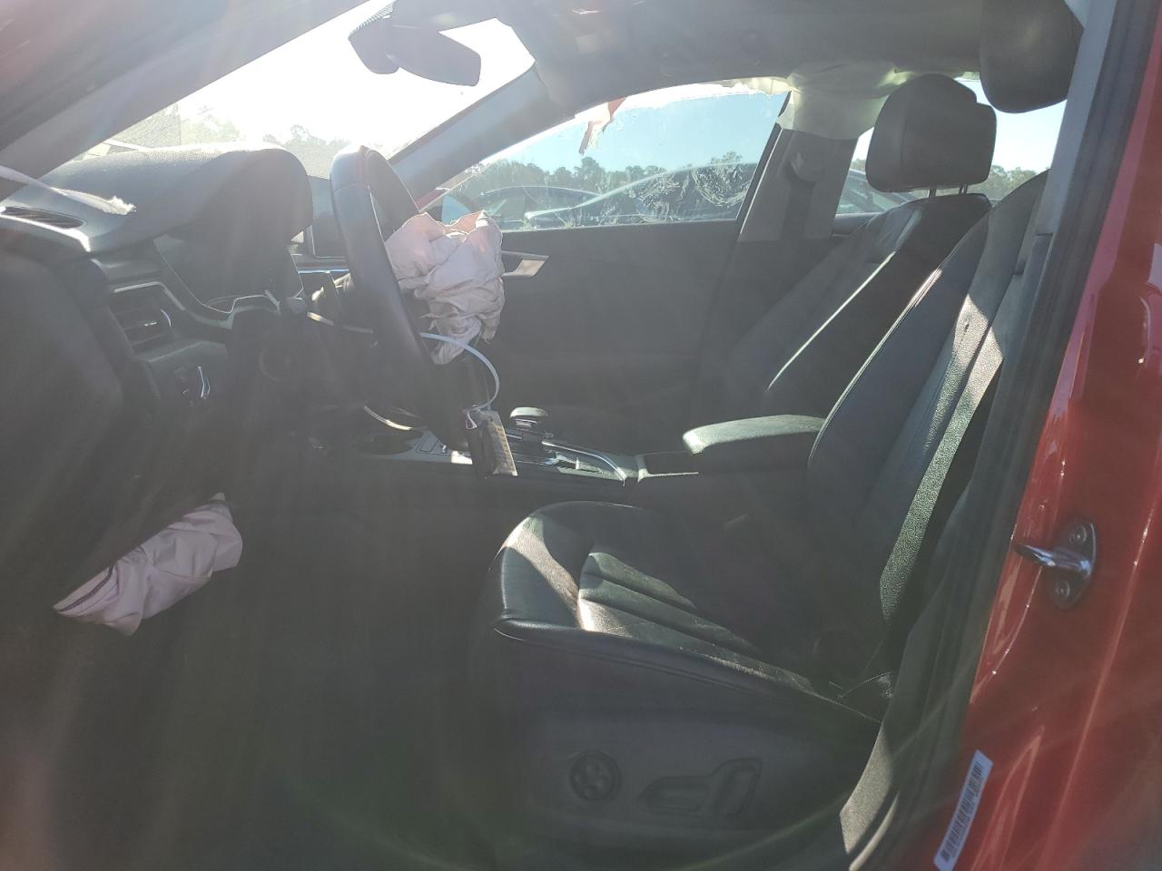 AUDI A4 ULTRA PREMIUM