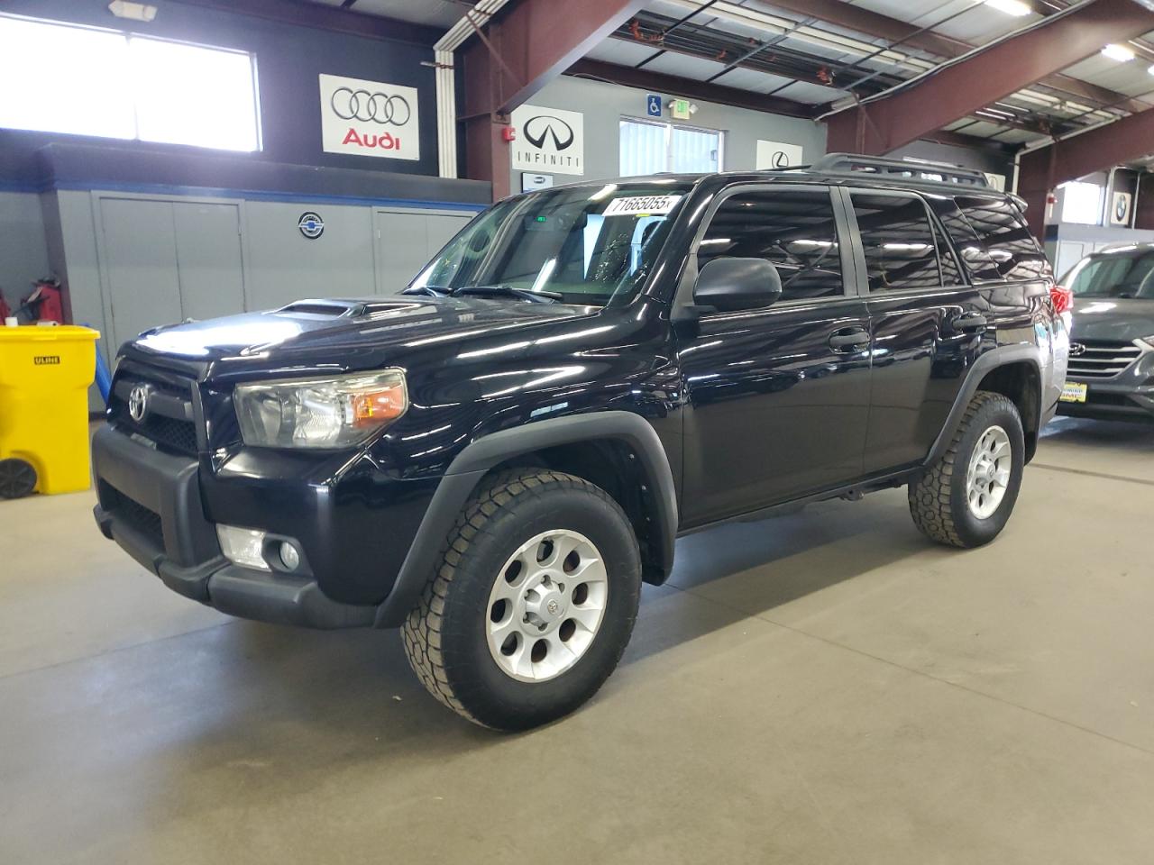 TOYOTA 4RUNNER SR5