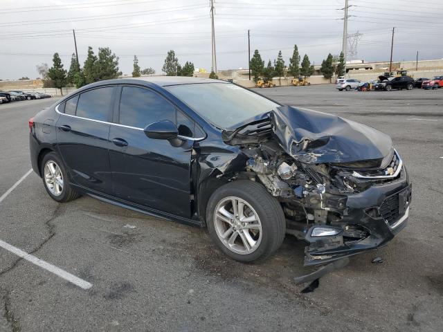 2018 CHEVROLET CRUZE LT 1G1BE5SM1J7132287