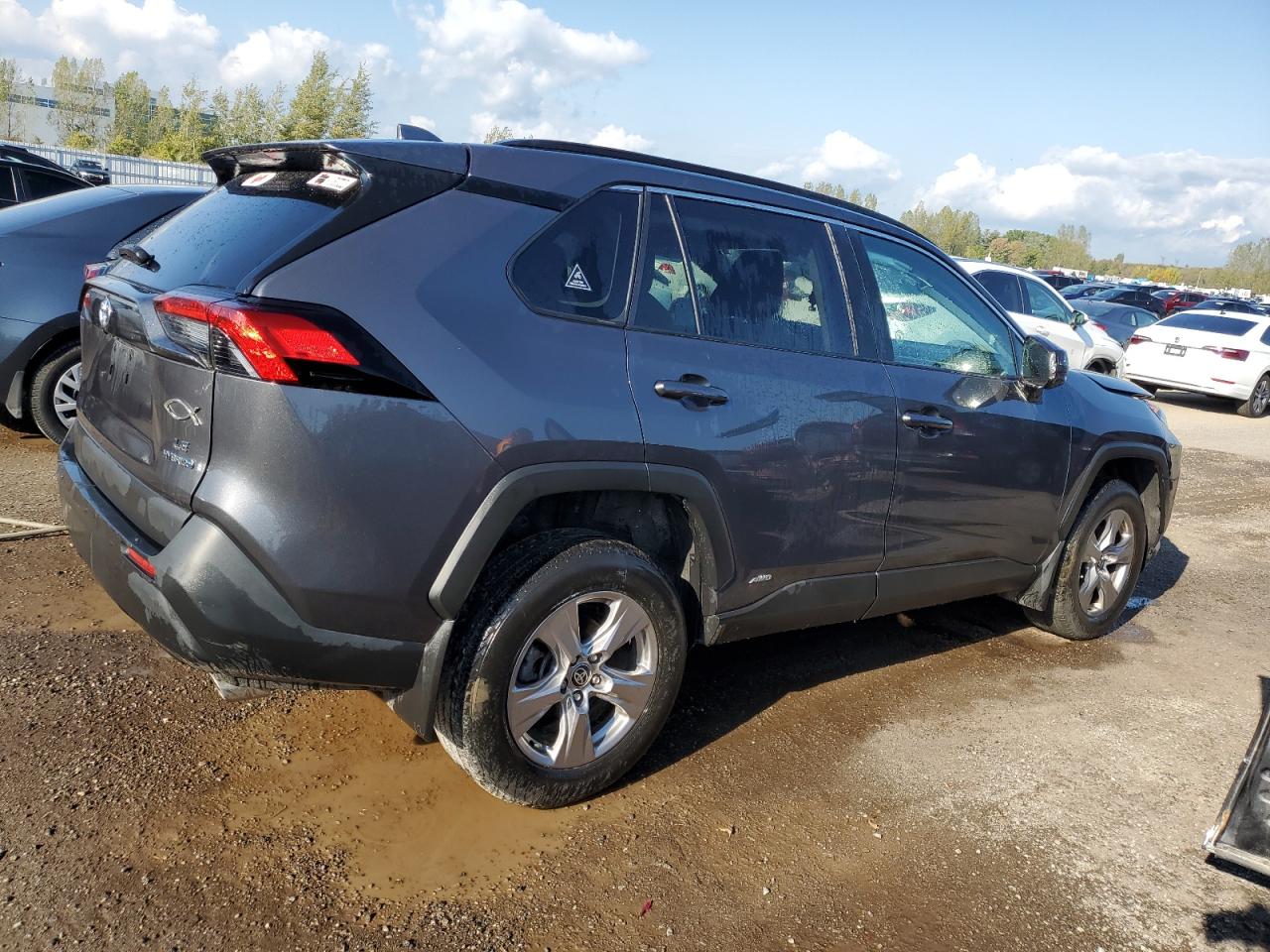 TOYOTA RAV4 LE