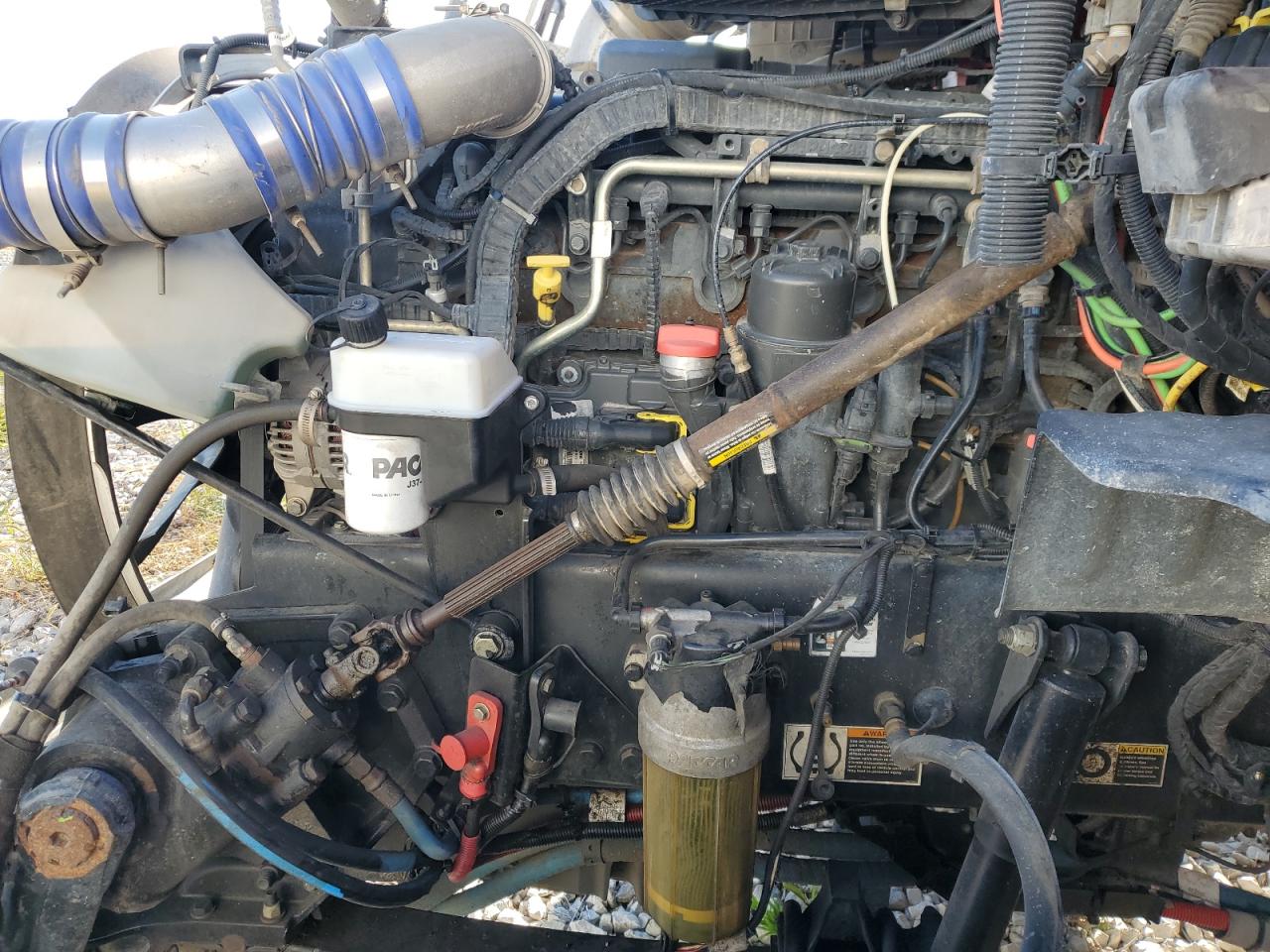 Lot #3280297956 2020 PETERBILT 567