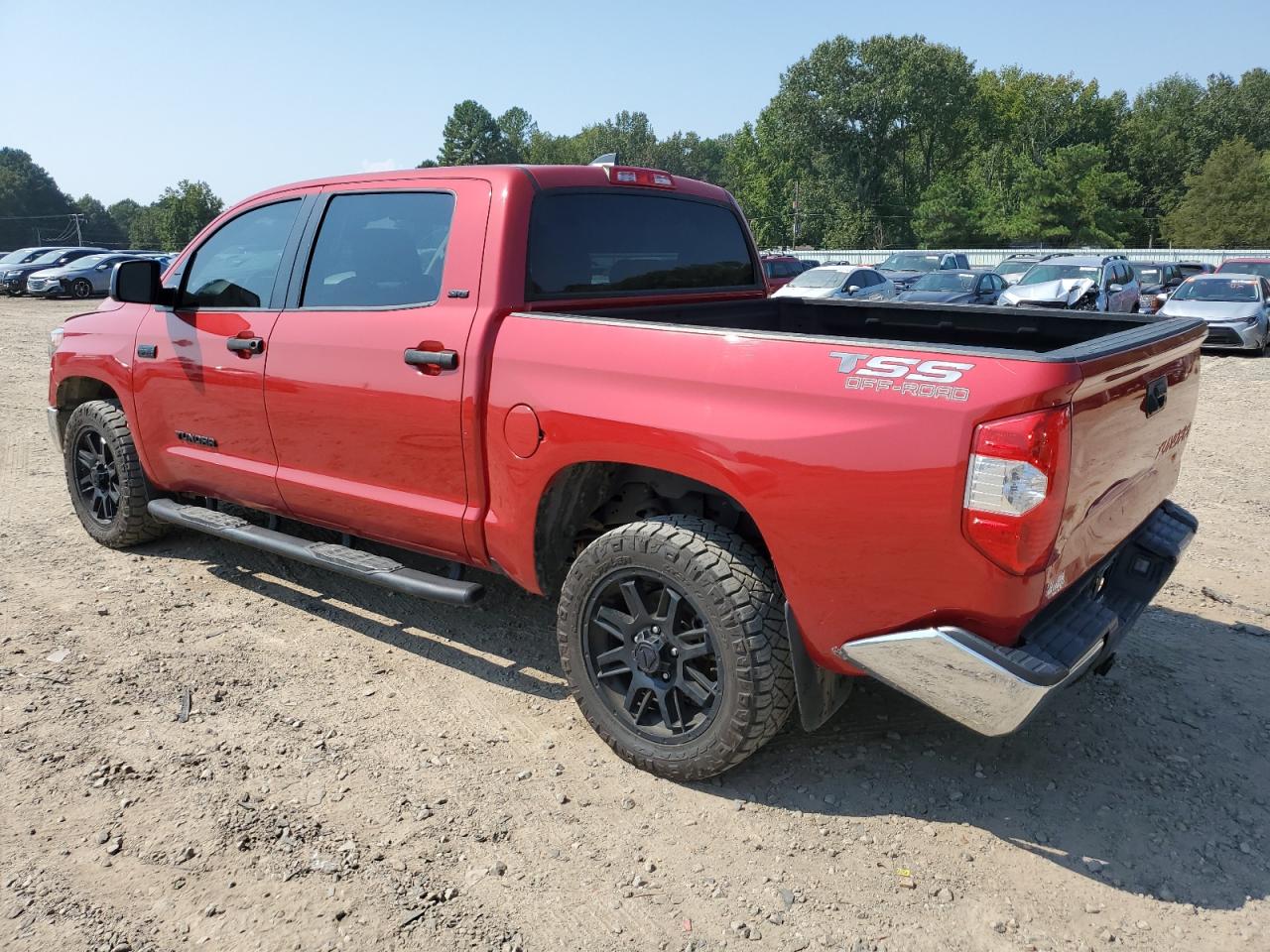 TOYOTA TUNDRA CREWMAX SR5