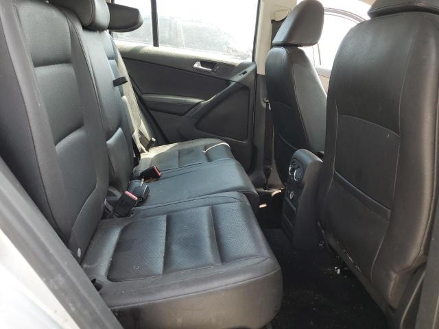 2016 VOLKSWAGEN TIGUAN S WVGBV7AX2GW529628