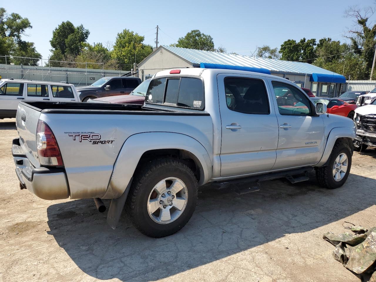 TOYOTA TACOMA DOUBLE CAB