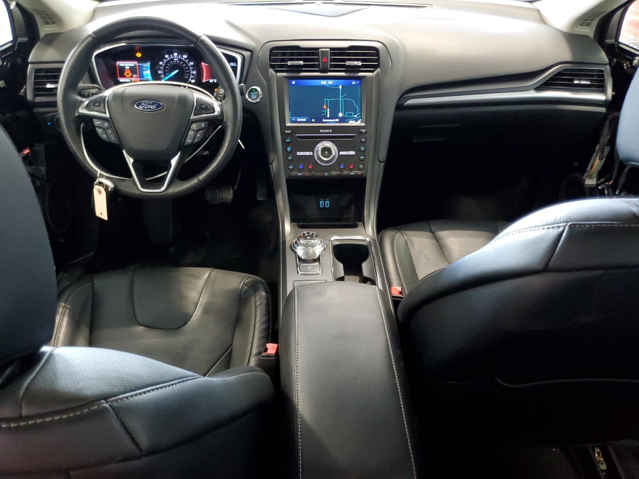 FORD FUSION TITANIUM