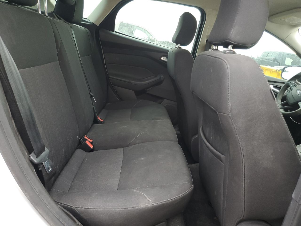 Lot #3311500239 2016 FORD FOCUS SE