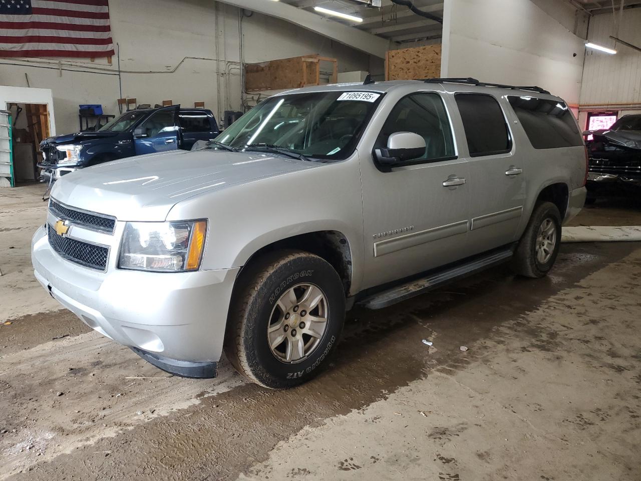 CHEVROLET SUBURBAN K1500 LT