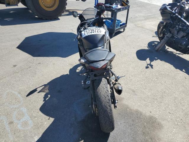 2019 YAMAHA YZFR3 - MH3RH17Y8KK002024