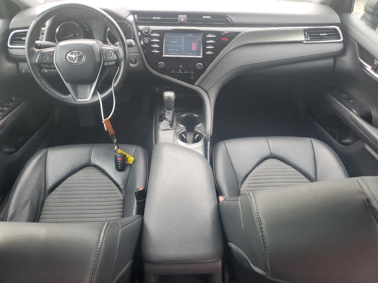 TOYOTA CAMRY L