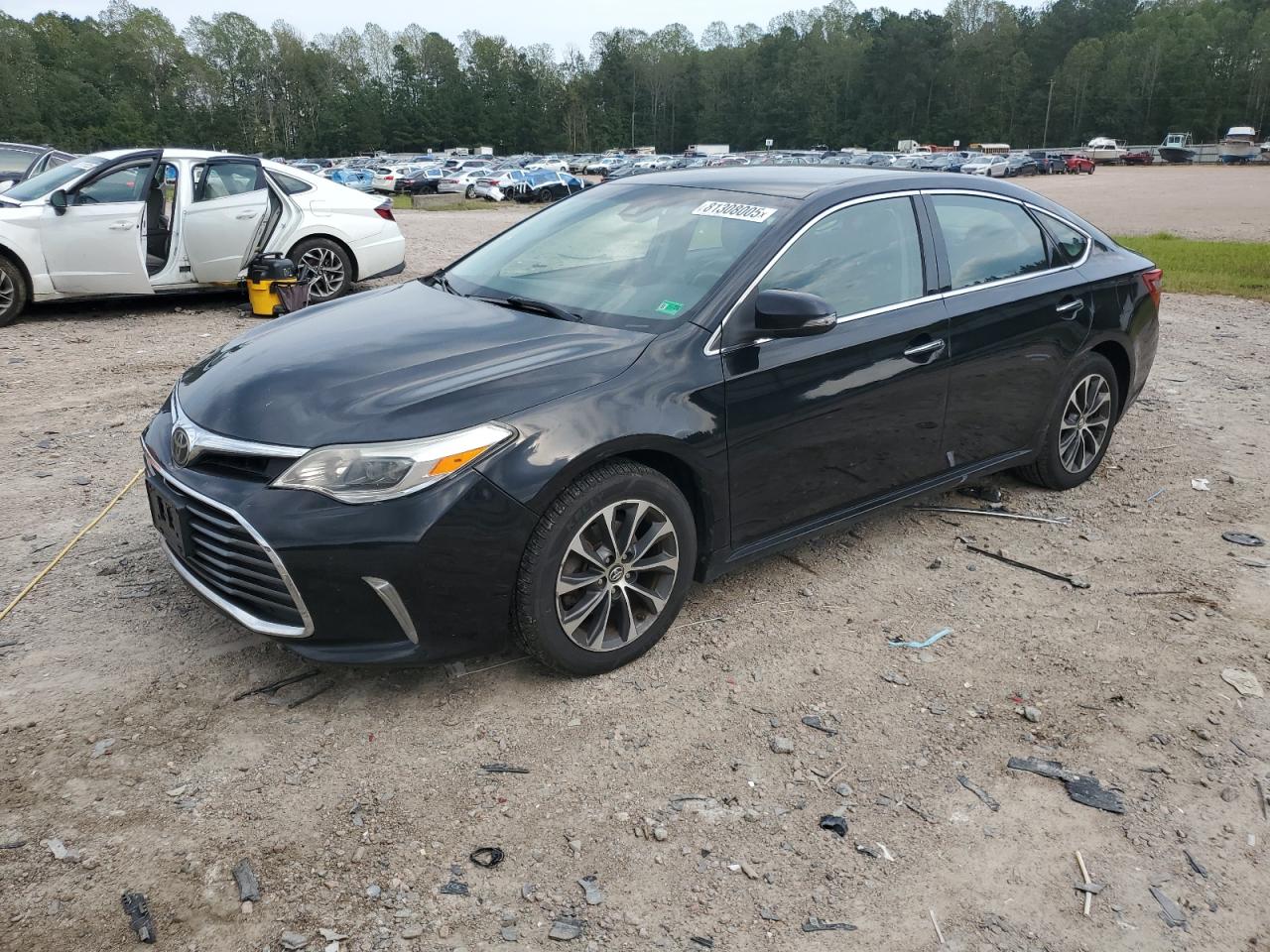 TOYOTA AVALON XLE