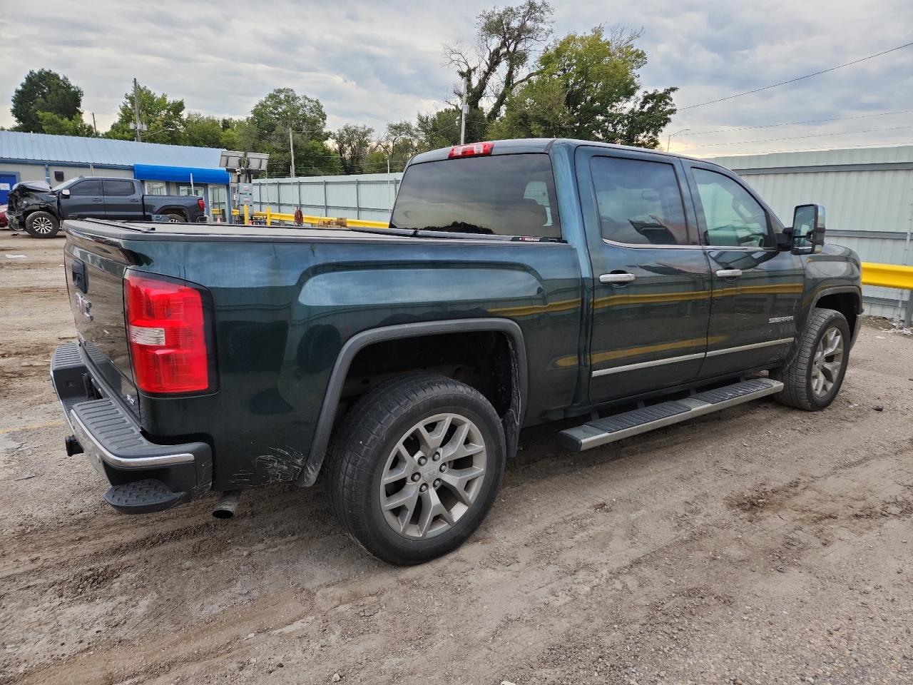 GMC SIERRA 1500 K1500 SLT