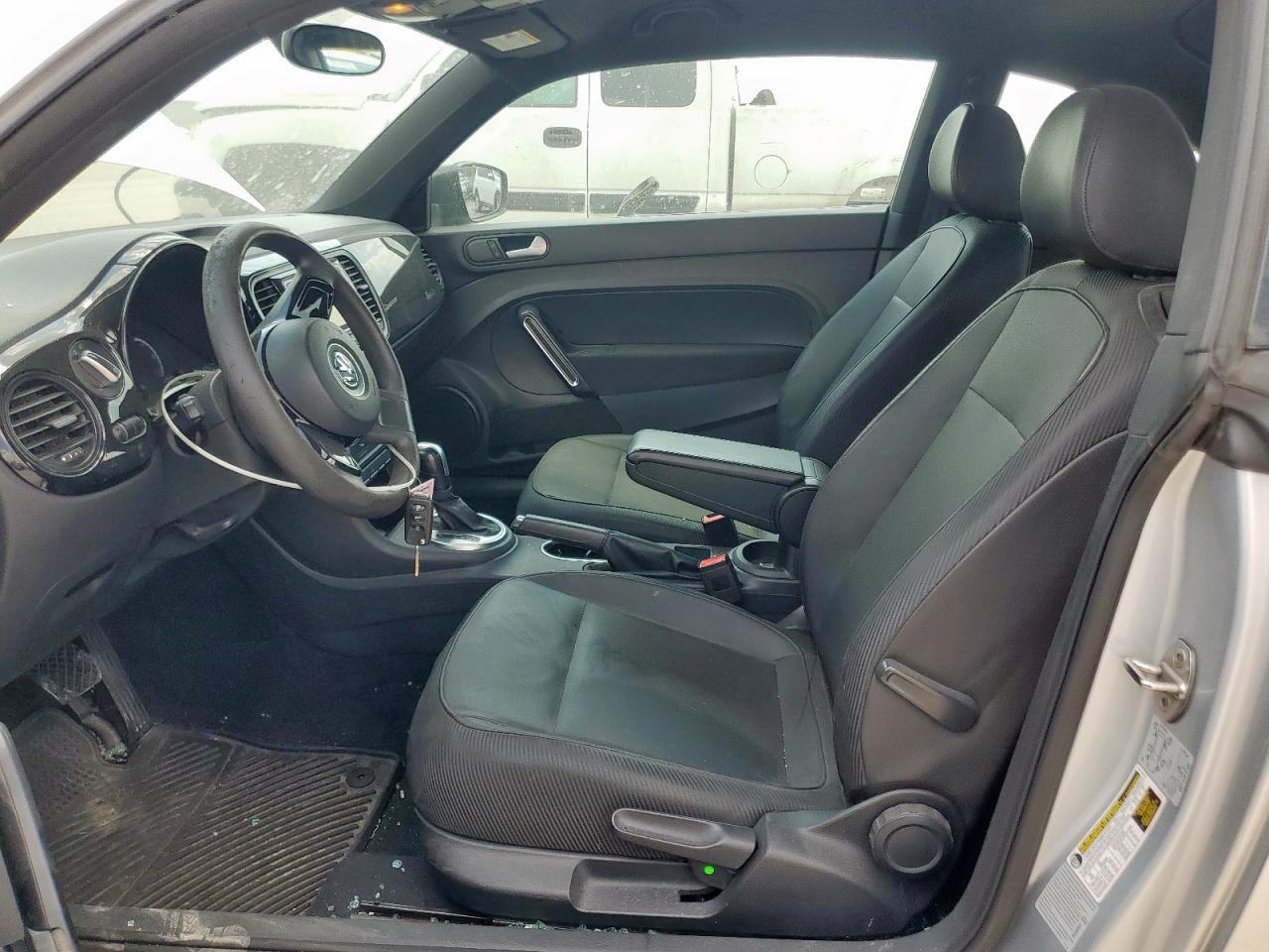 VOLKSWAGEN BEETLE 1.8T