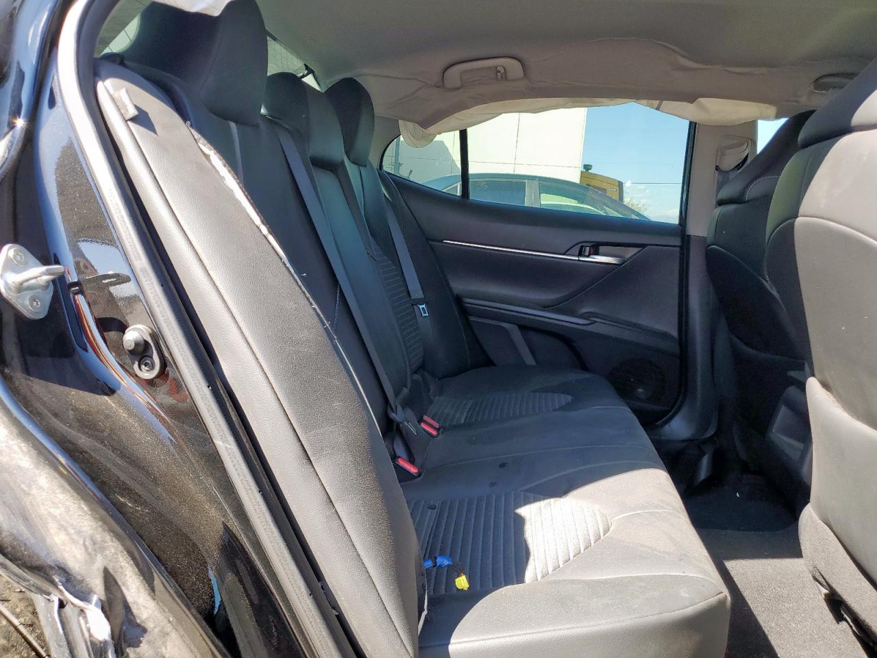 TOYOTA CAMRY SE NIGHT SHADE